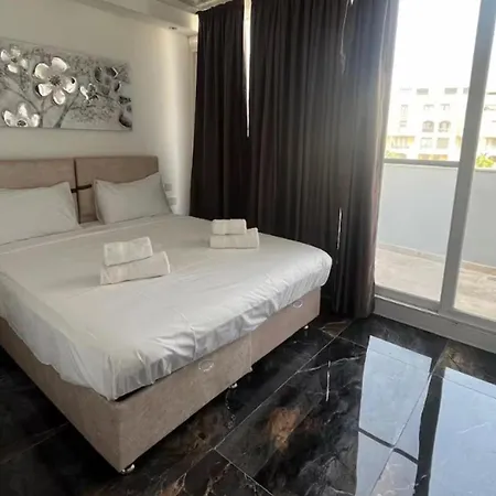 2-br Duplex Penthouse Spinola Sea View Balcony Lejlighed *